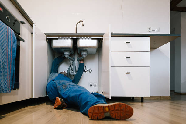 Professional Leak Detection technician working in Cobb Island, MD